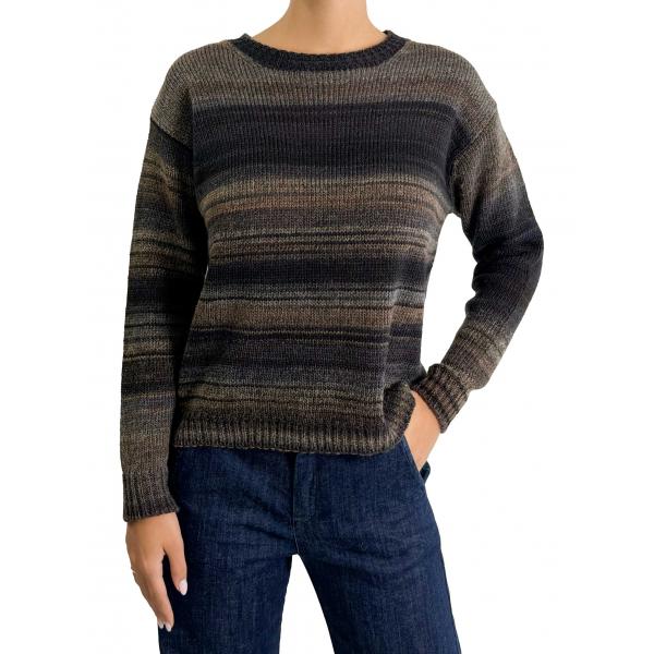 Maglione multicolor con righe girocollo